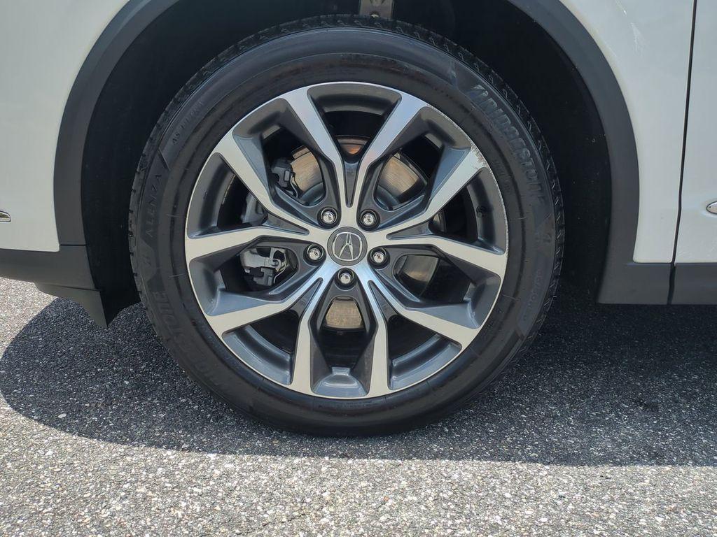 used 2022 Acura MDX car, priced at $38,628