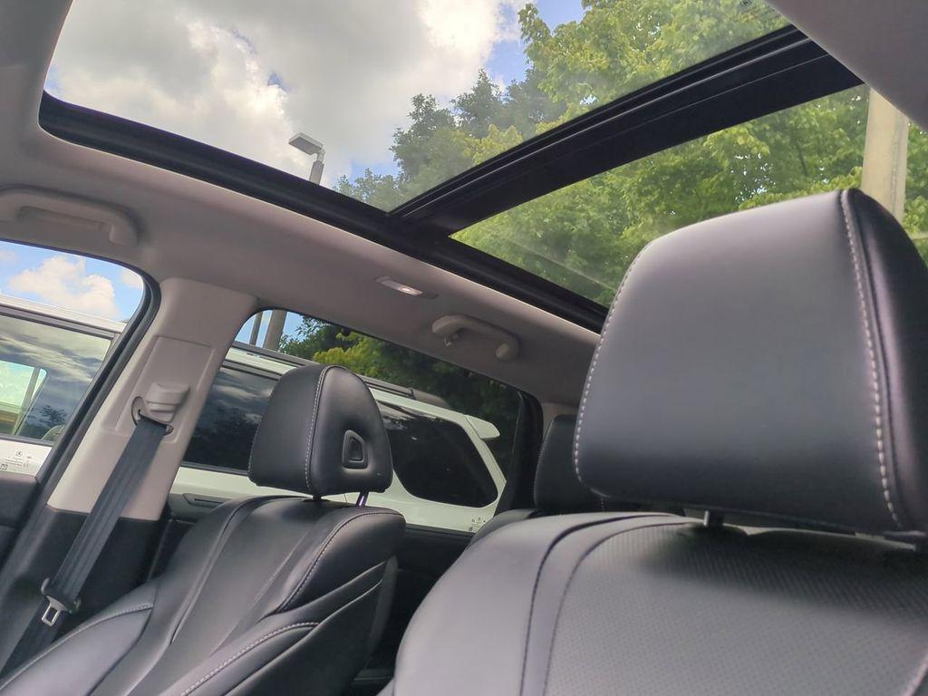 used 2022 Acura MDX car, priced at $38,628