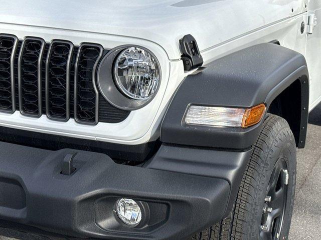 new 2025 Jeep Wrangler car, priced at $44,175