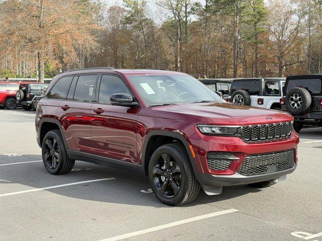 used 2023 Jeep Grand Cherokee car, priced at $35,861