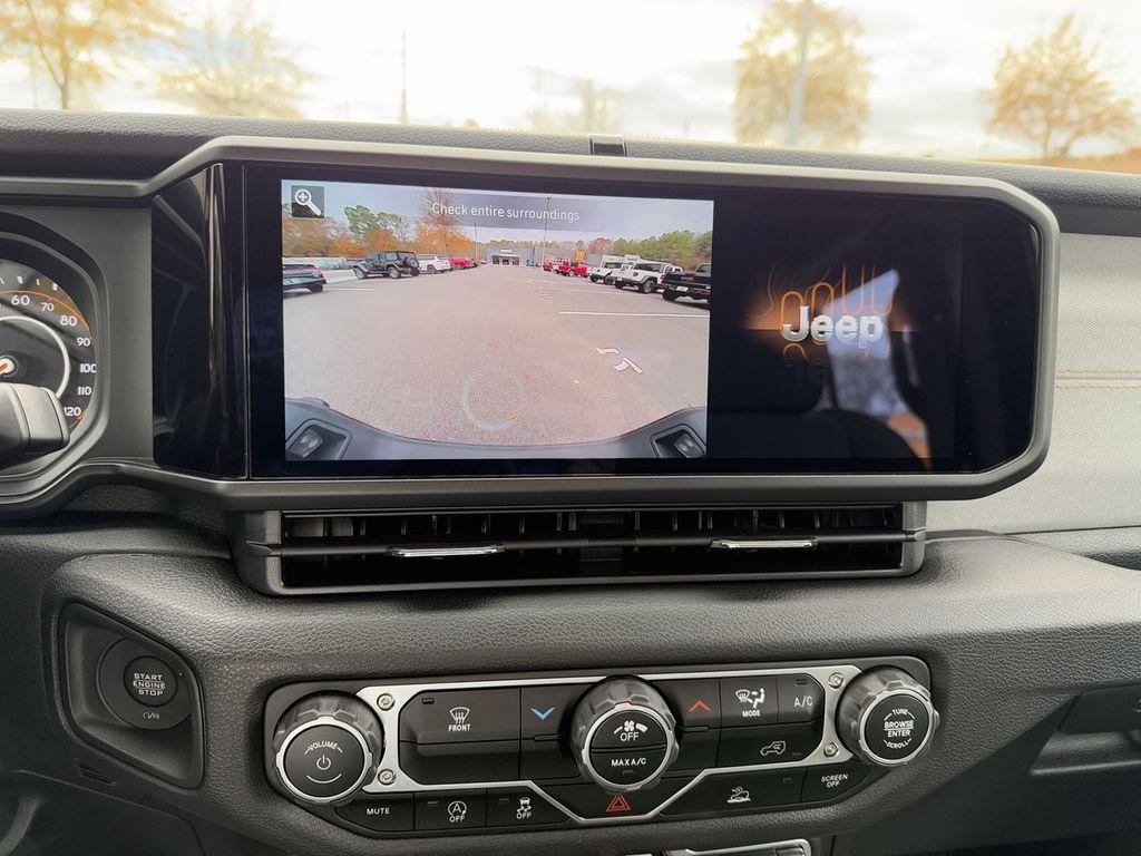 new 2025 Jeep Gladiator car, priced at $40,540