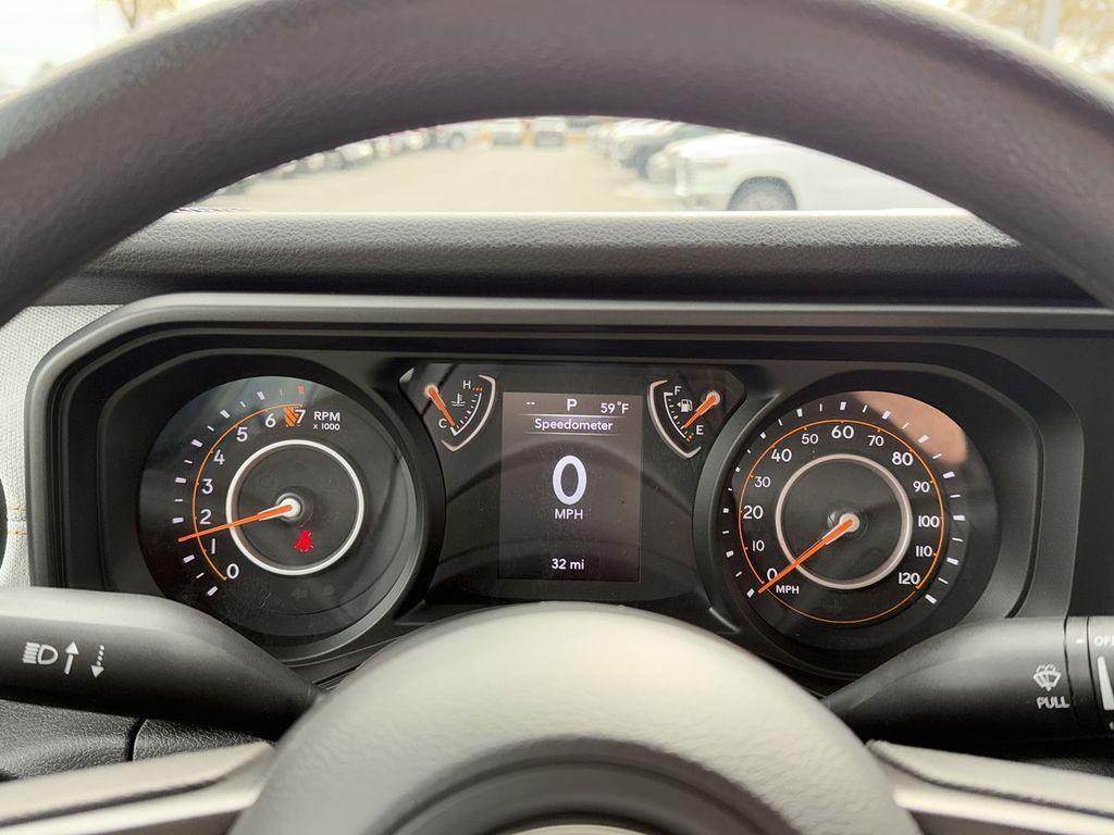 new 2025 Jeep Gladiator car, priced at $40,540