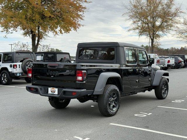 new 2025 Jeep Gladiator car, priced at $39,880