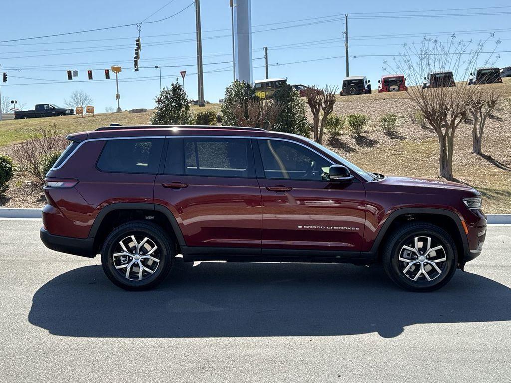 new 2025 Jeep Grand Cherokee L car, priced at $47,836
