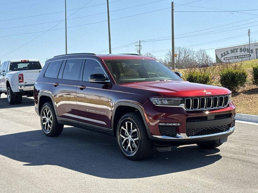 new 2025 Jeep Grand Cherokee L car, priced at $47,836