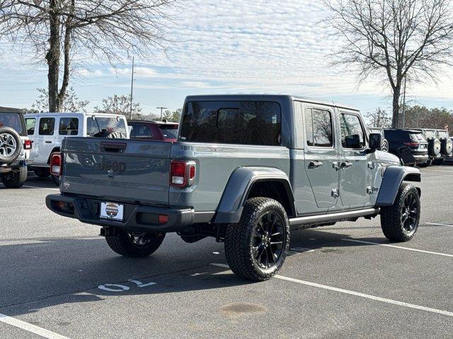 new 2025 Jeep Gladiator car, priced at $40,435