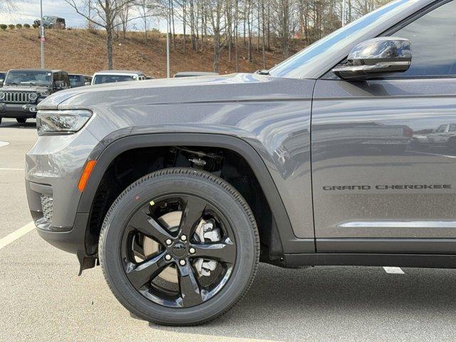 new 2025 Jeep Grand Cherokee L car, priced at $45,670