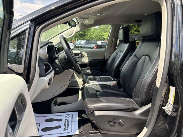 used 2023 Chrysler Pacifica car, priced at $23,680