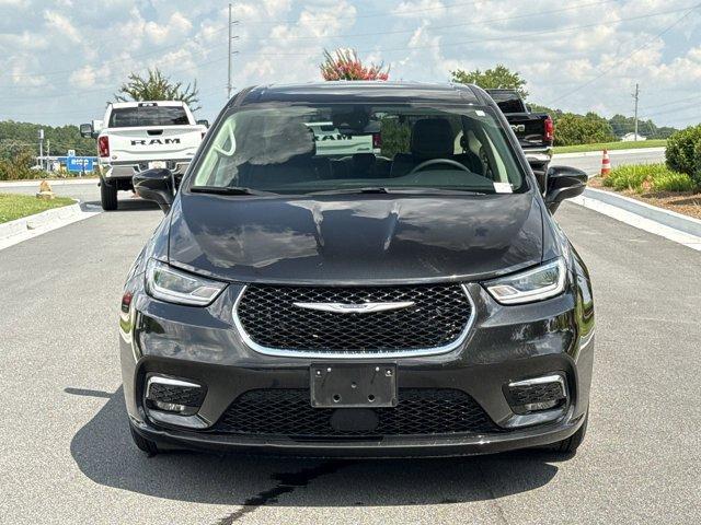 used 2023 Chrysler Pacifica car, priced at $23,680