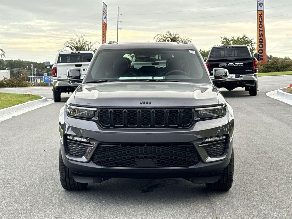 new 2025 Jeep Grand Cherokee car, priced at $45,583