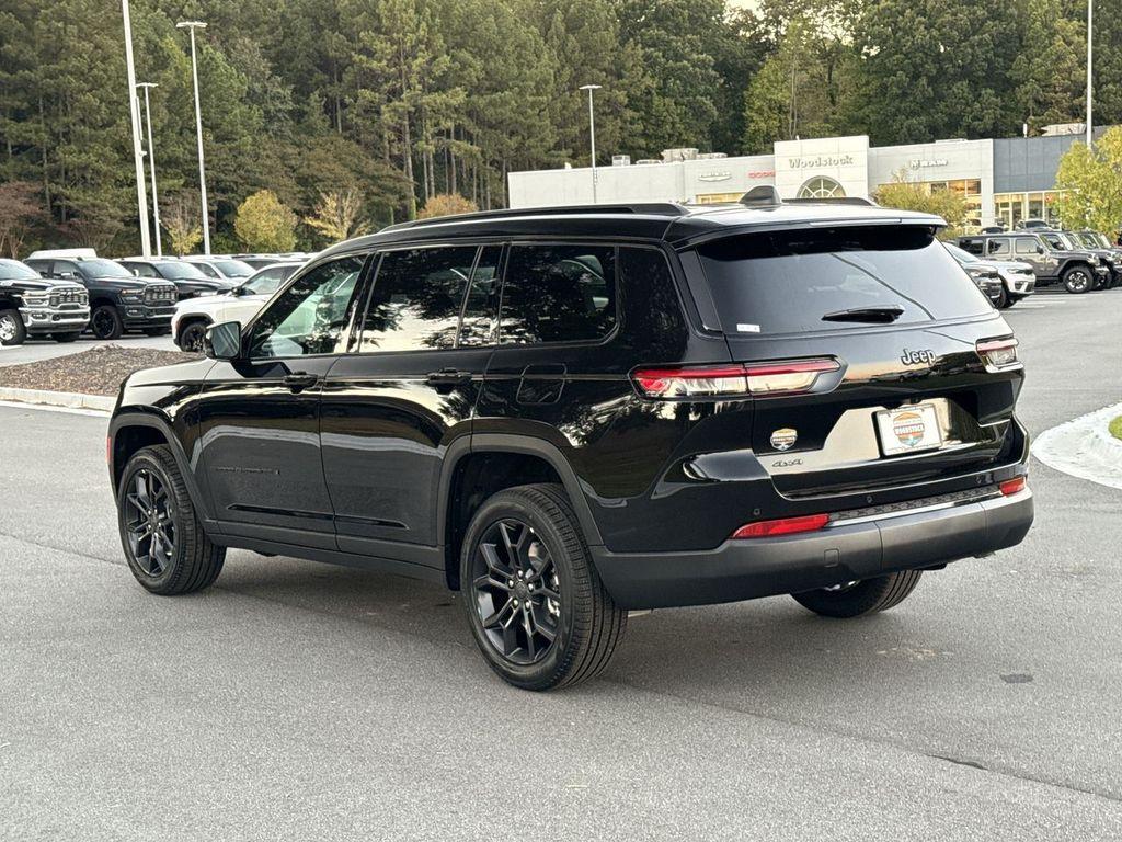new 2025 Jeep Grand Cherokee L car, priced at $47,282
