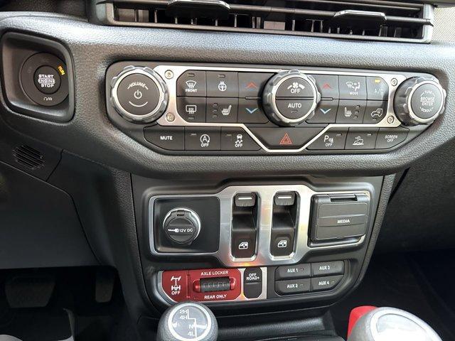 new 2025 Jeep Wrangler car, priced at $47,937