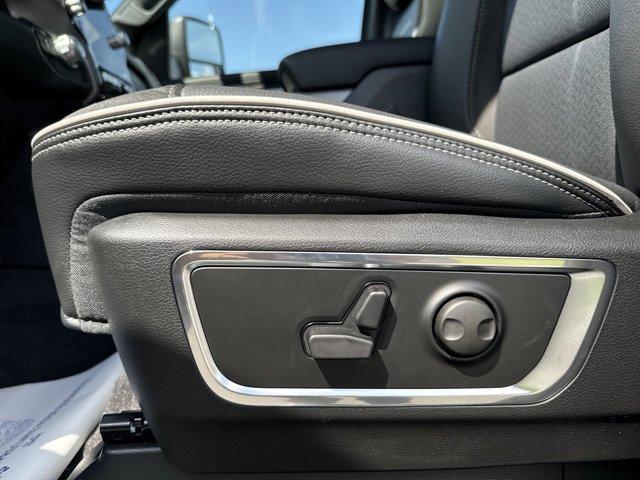 new 2025 Ram 1500 car, priced at $58,495
