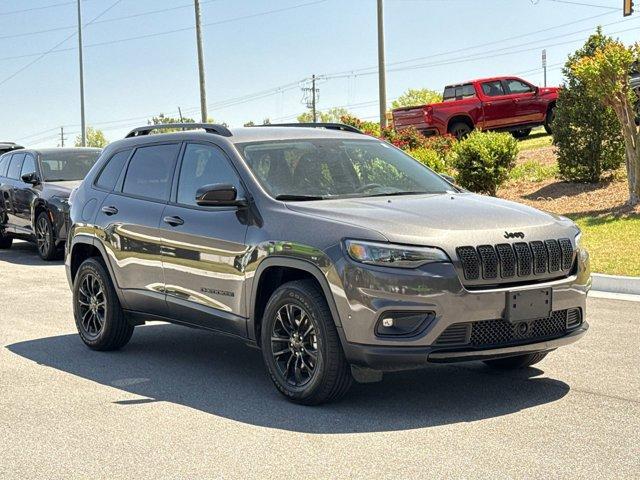 used 2023 Jeep Cherokee car, priced at $22,434