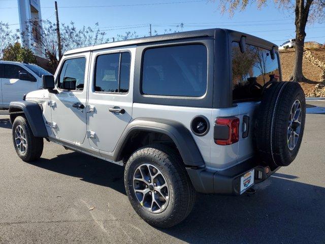 new 2024 Jeep Wrangler car, priced at $39,660