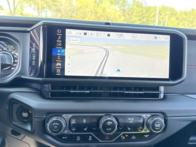 new 2025 Jeep Gladiator car, priced at $58,105