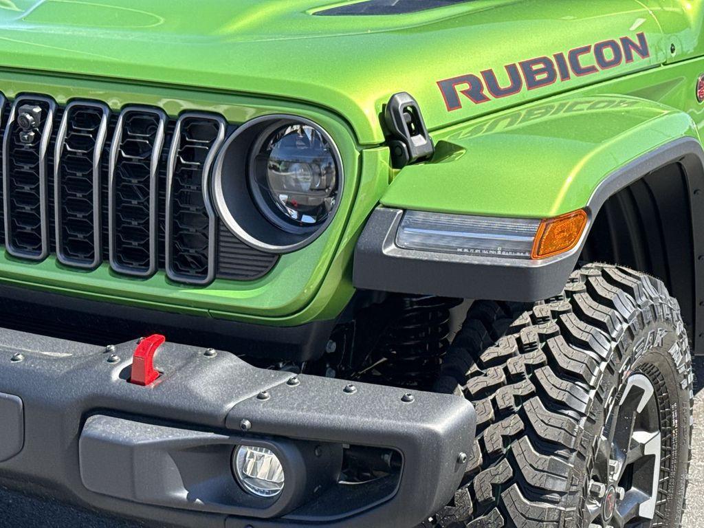 new 2025 Jeep Gladiator car, priced at $57,412