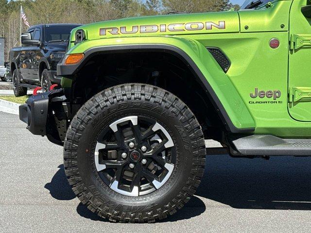 new 2025 Jeep Gladiator car, priced at $55,605