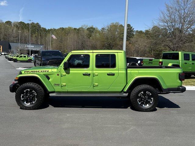 new 2025 Jeep Gladiator car, priced at $55,605