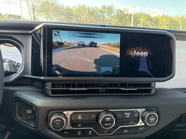 new 2025 Jeep Gladiator car, priced at $53,190