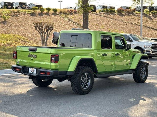 new 2025 Jeep Gladiator car, priced at $55,147
