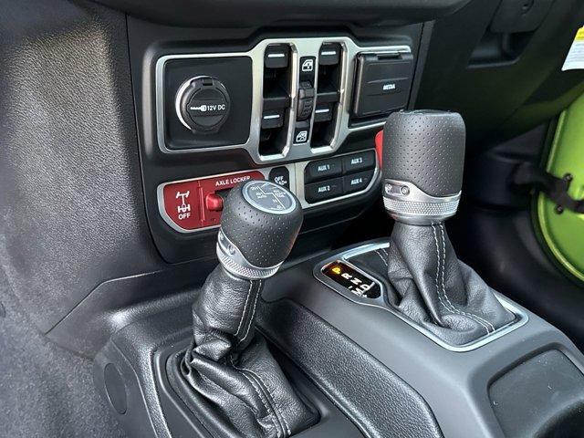 new 2025 Jeep Gladiator car, priced at $55,147