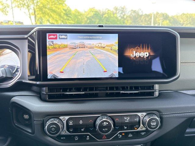 new 2025 Jeep Gladiator car, priced at $55,147