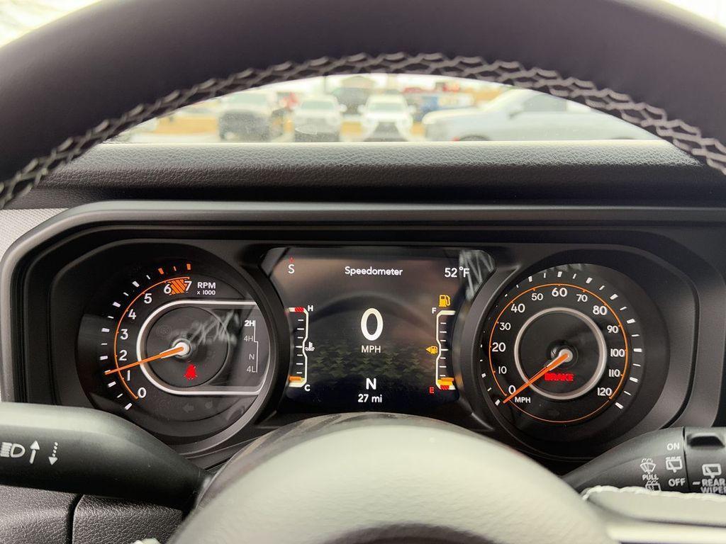 new 2025 Jeep Wrangler car, priced at $46,477