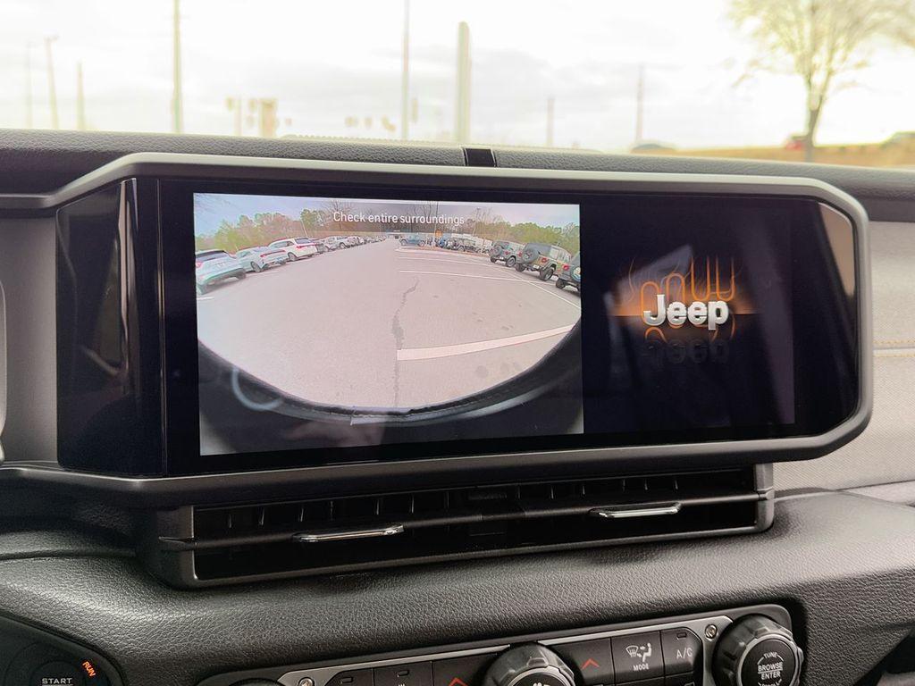 new 2025 Jeep Wrangler car, priced at $46,477