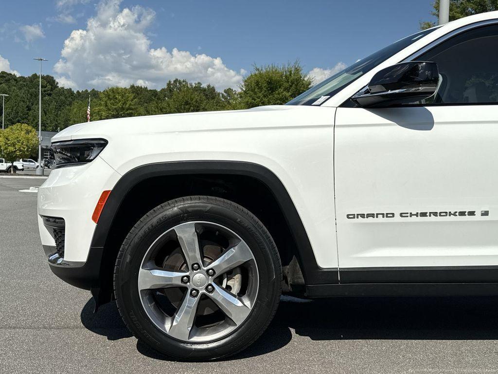 used 2021 Jeep Grand Cherokee L car, priced at $29,605