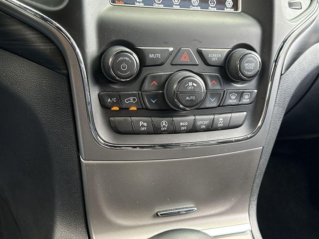 used 2021 Jeep Grand Cherokee car, priced at $24,619