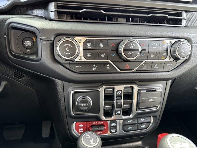 new 2025 Jeep Wrangler car, priced at $78,947