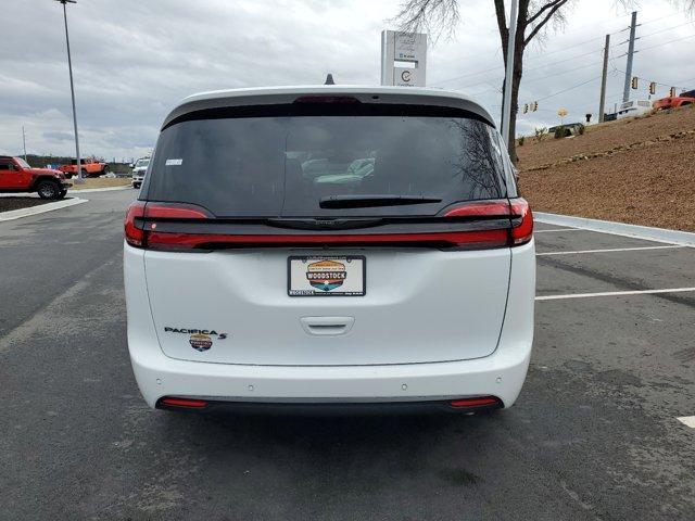 new 2024 Chrysler Pacifica car, priced at $38,840