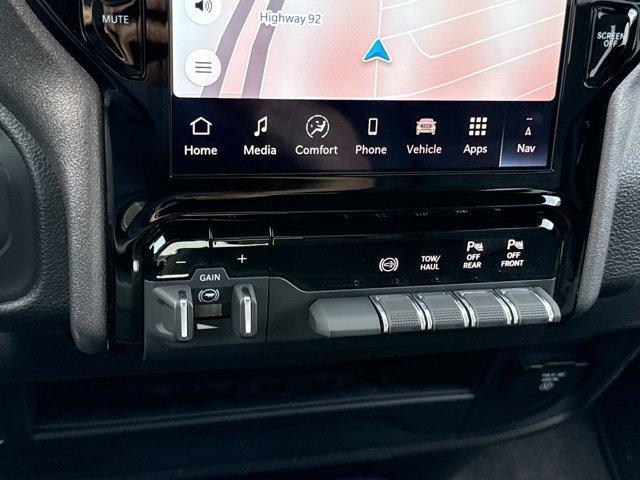 new 2025 Ram 3500 car, priced at $68,871