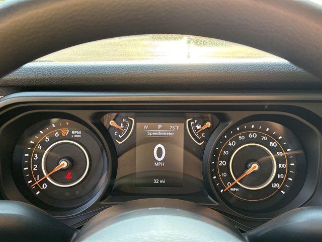 new 2025 Jeep Gladiator car, priced at $41,729