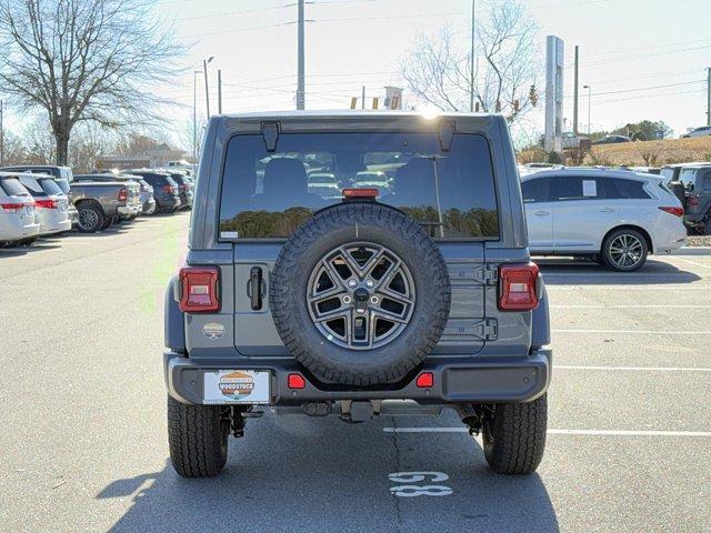 new 2025 Jeep Wrangler car, priced at $49,620