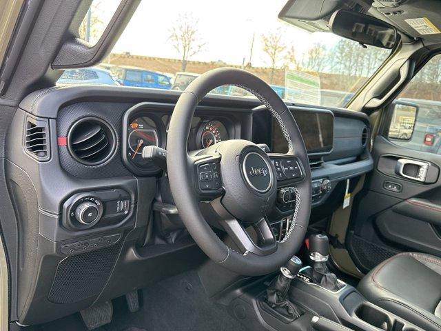 new 2025 Jeep Wrangler car, priced at $62,422