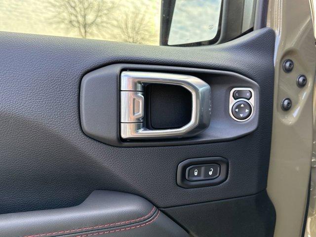 new 2025 Jeep Wrangler car, priced at $62,422
