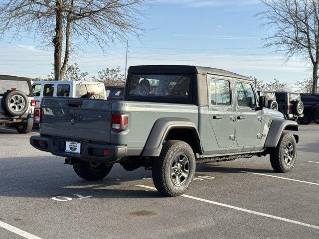 new 2025 Jeep Gladiator car, priced at $40,880