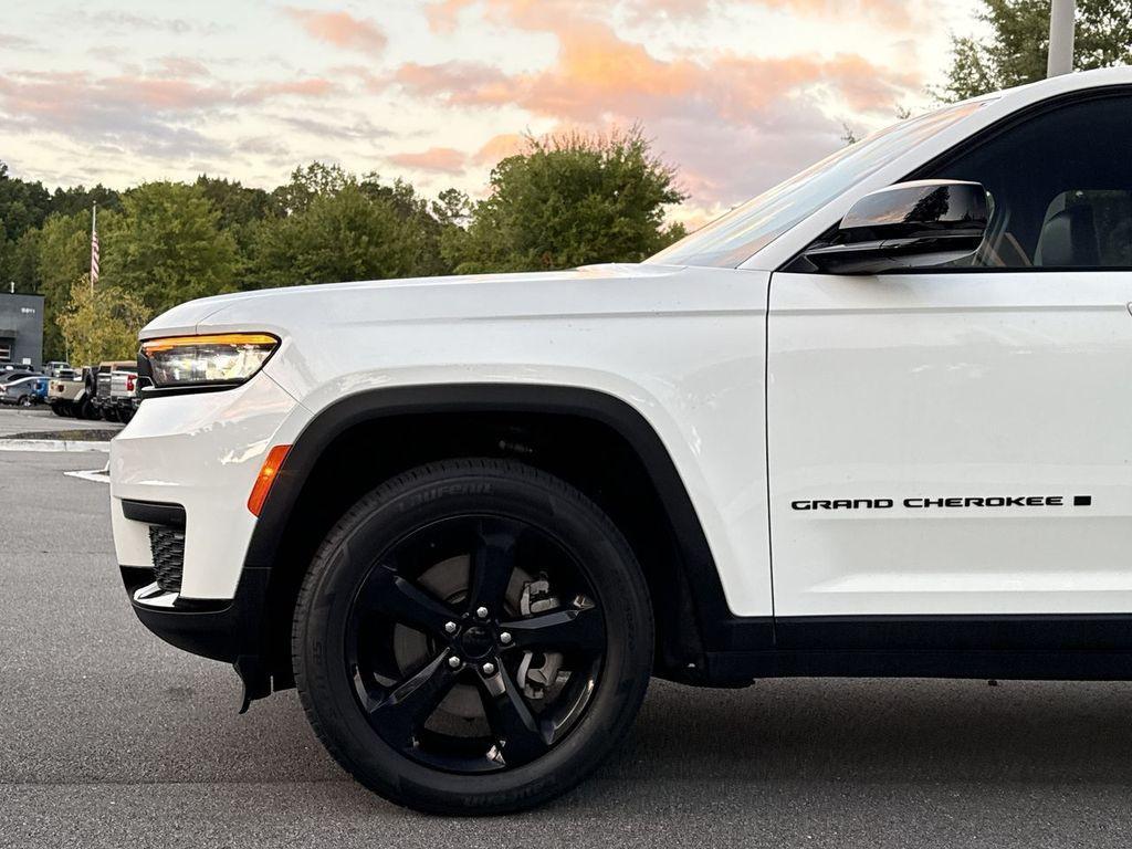 used 2023 Jeep Grand Cherokee L car, priced at $27,567