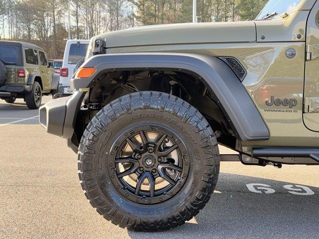 new 2025 Jeep Wrangler car, priced at $32,545