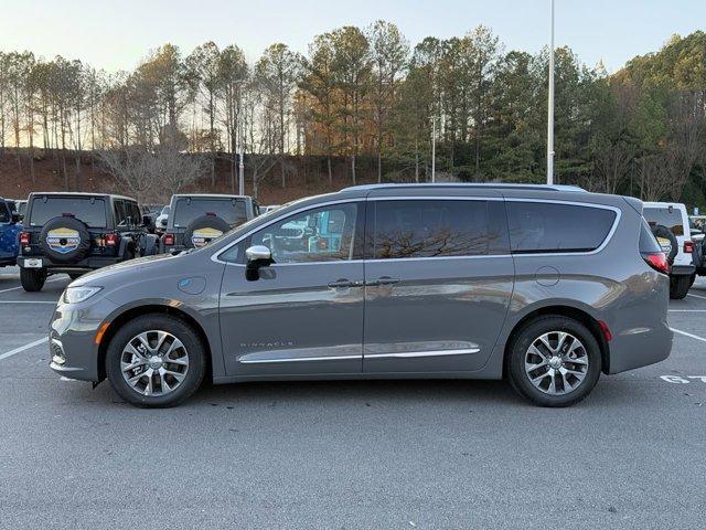 new 2025 Chrysler Pacifica Hybrid car, priced at $54,975