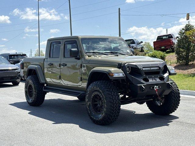 new 2025 Jeep Gladiator car, priced at $54,405