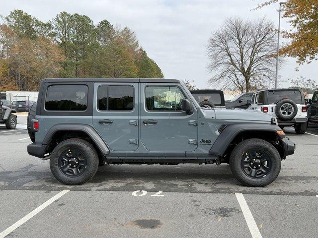 new 2025 Jeep Wrangler car, priced at $39,075