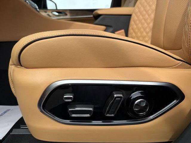new 2025 Jeep Grand Cherokee L car, priced at $70,720