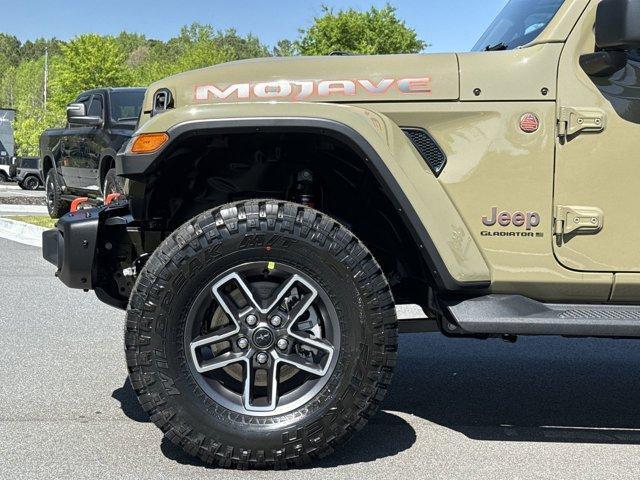 new 2025 Jeep Gladiator car, priced at $55,070
