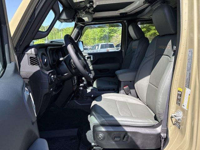 new 2025 Jeep Gladiator car, priced at $55,070