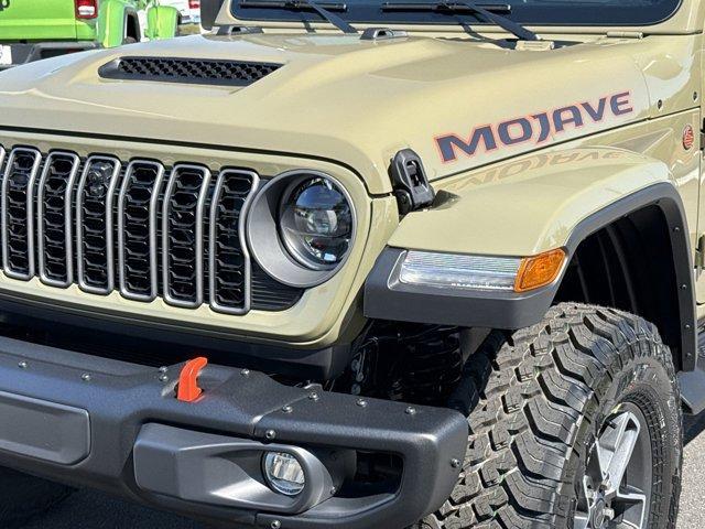 new 2025 Jeep Gladiator car, priced at $55,070