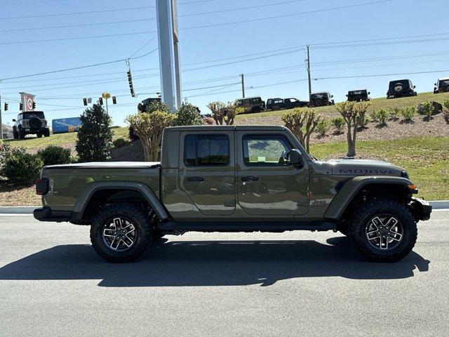 new 2025 Jeep Gladiator car, priced at $55,070