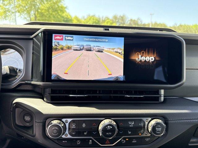 new 2025 Jeep Gladiator car, priced at $55,070